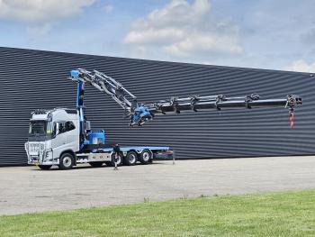 Volvo FH 16 750 8x4 / RETARDER / FASSI 71 TM + JIB